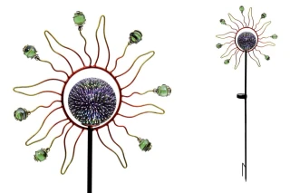 Slunce s LED světlem, kovová zahradní dekorace, zápich (baterie na solární dobíjení) ZS4409
